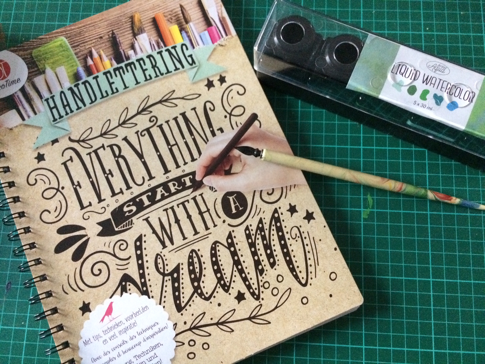 Handlettering, everything starts with a dream.