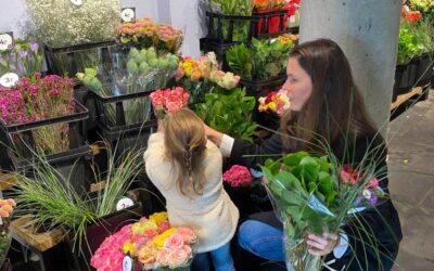 Hoe wij Grootouderdag vieren met een persoonlijk bloemstuk