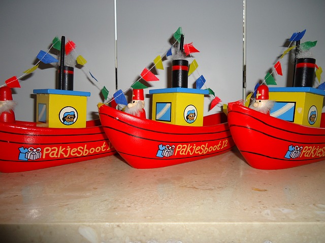 Sinterklaas surprise: Maak een houten pakjesboot