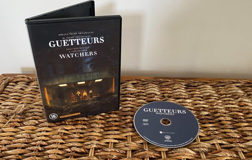 The Watchers een spannende thriller met een vleugje mysterie